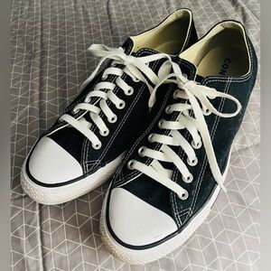 Converse Chuck Taylor All Star Low Top Sneakers Black Unisex Size 9 men 11 women
